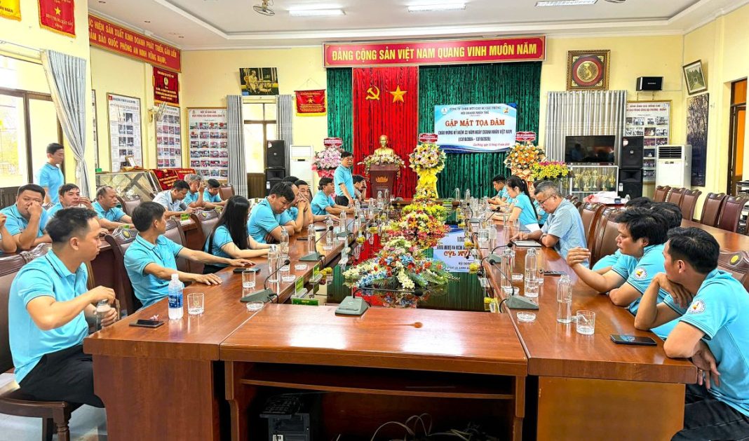 Hội Doanh nhân trẻ Cao su Chư Prông tổ chức tọa đàm nhân ngày Doanh nhân Việt Nam 13/10